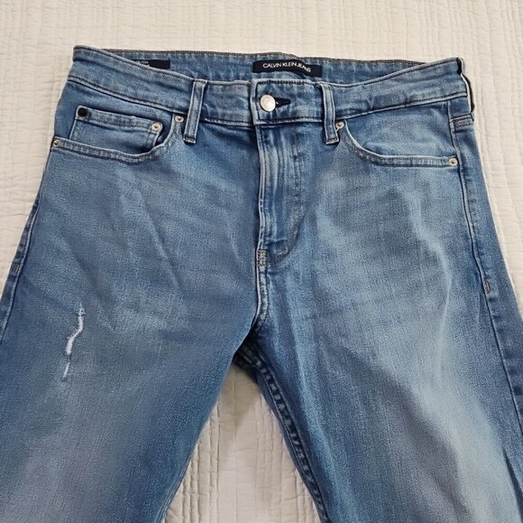 Calvin Klein Jeans Men's 33 x 30 Blue Slim Fit Stretch Medium Wash Denim EUC - Picture 8 of 16